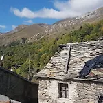 Alle Sorgenti Del Fiume Po Crissolo