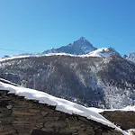 Alle Sorgenti Del Fiume Po Crissolo