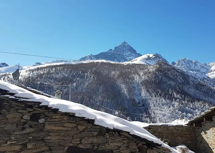 Alle Sorgenti Del Fiume Po Crissolo